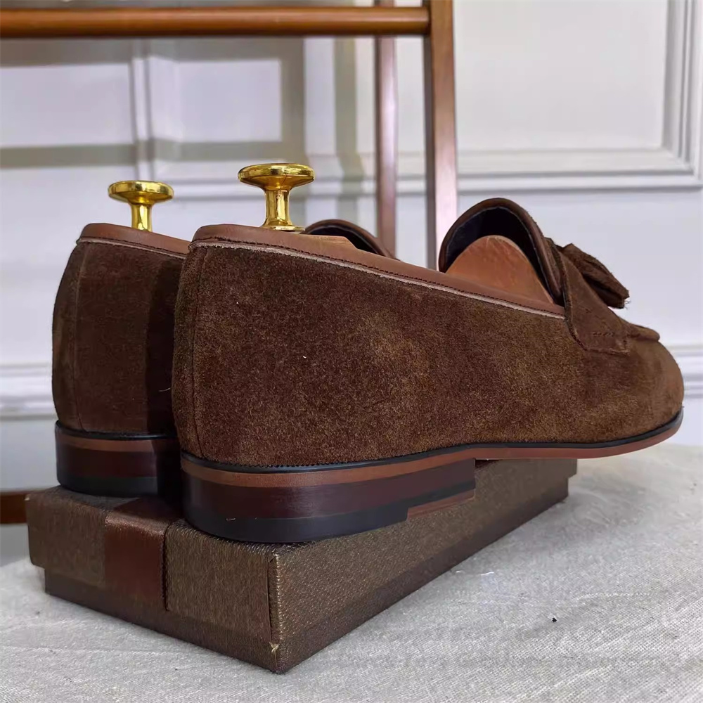 남성용 갈색 가죽 신발 캐주얼 영국 스타일 태슬 장식  - Suede Loafers Men 리뷰 및 가격